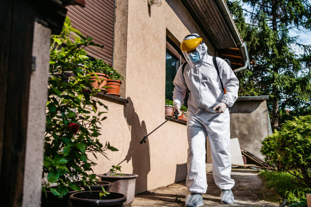 Best Wildlife Control Services  in Riverside, CT